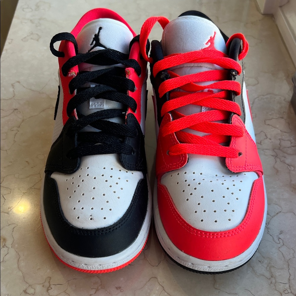Jordan Kids Sneakers White Black Neon Pink
